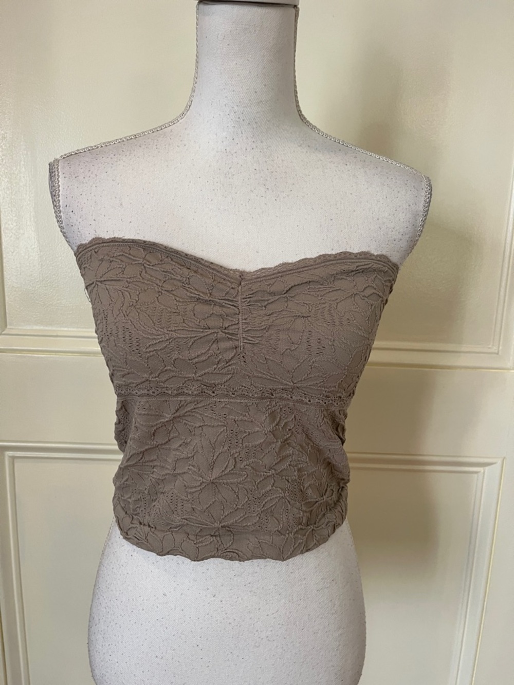 Strapless Lace Tube Top in Taupe